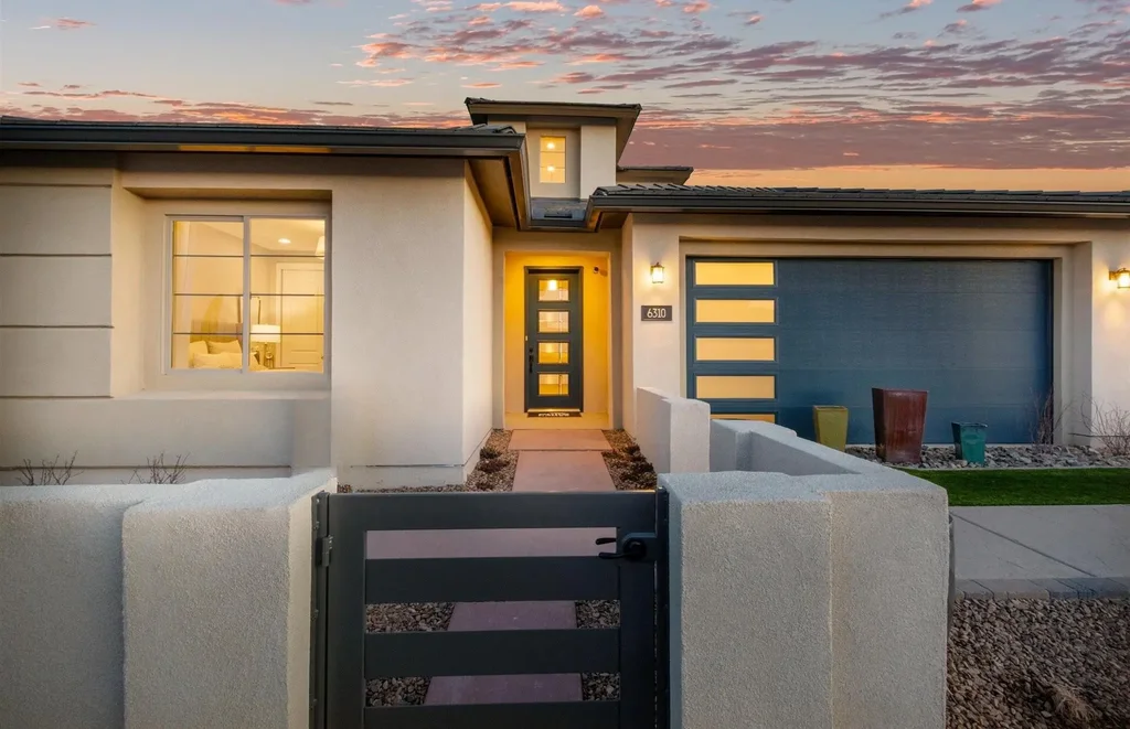 6319 Angelou Lane Nw, Albuquerque