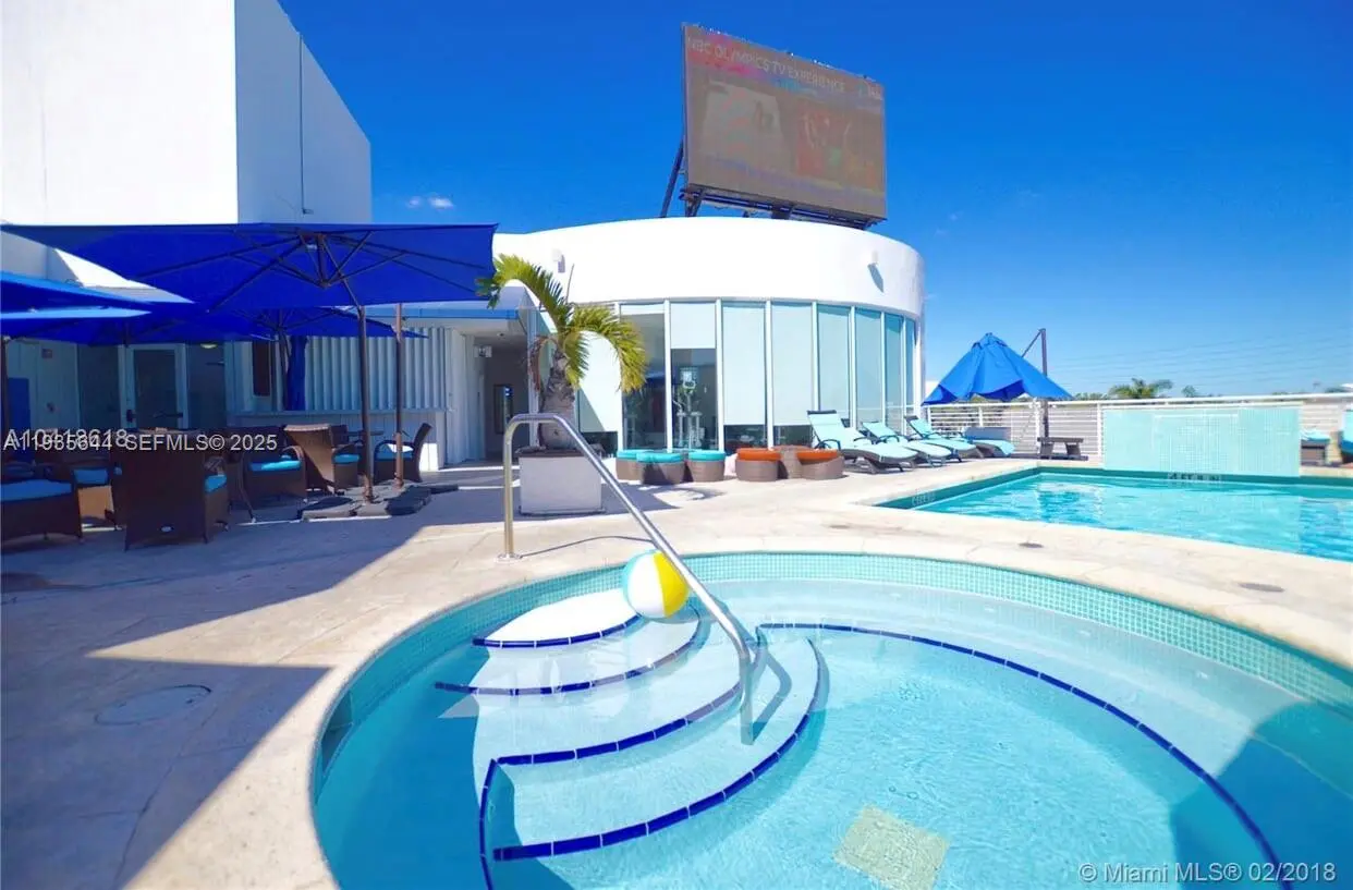 Photo of Listing #A11935644