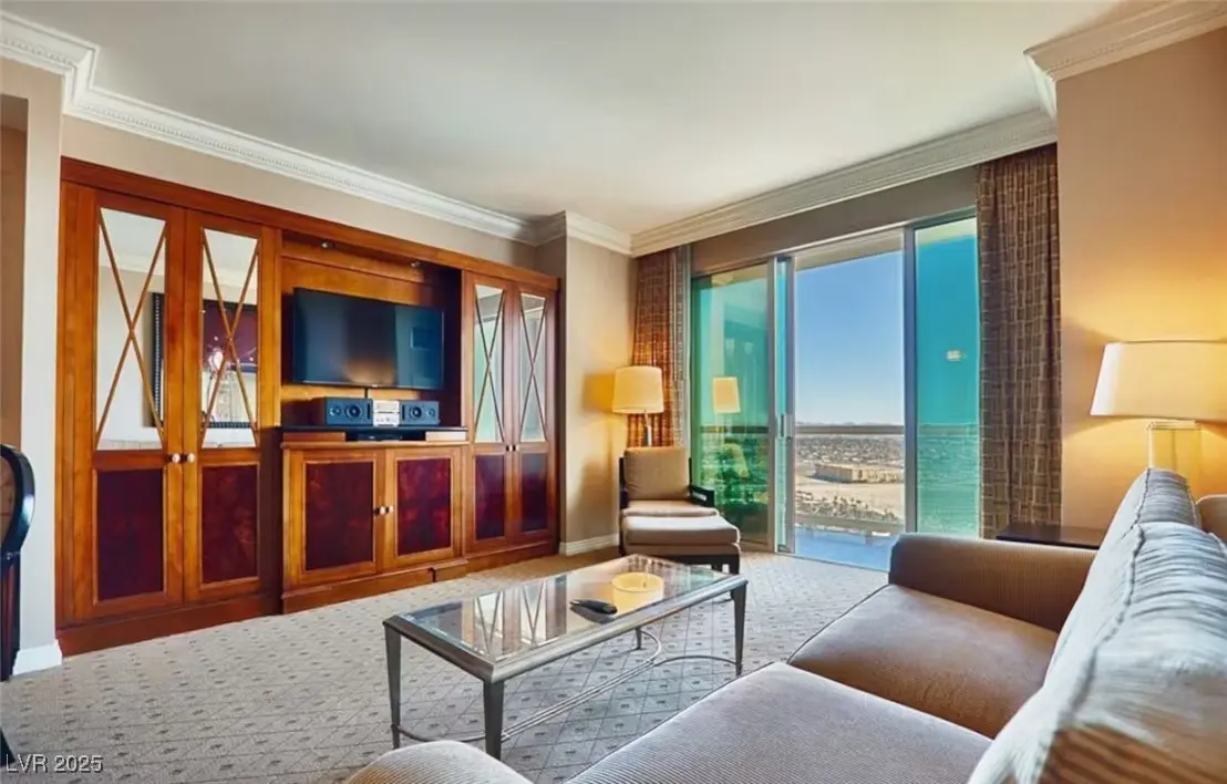 135 E Harmon Avenue 2020, Las Vegas