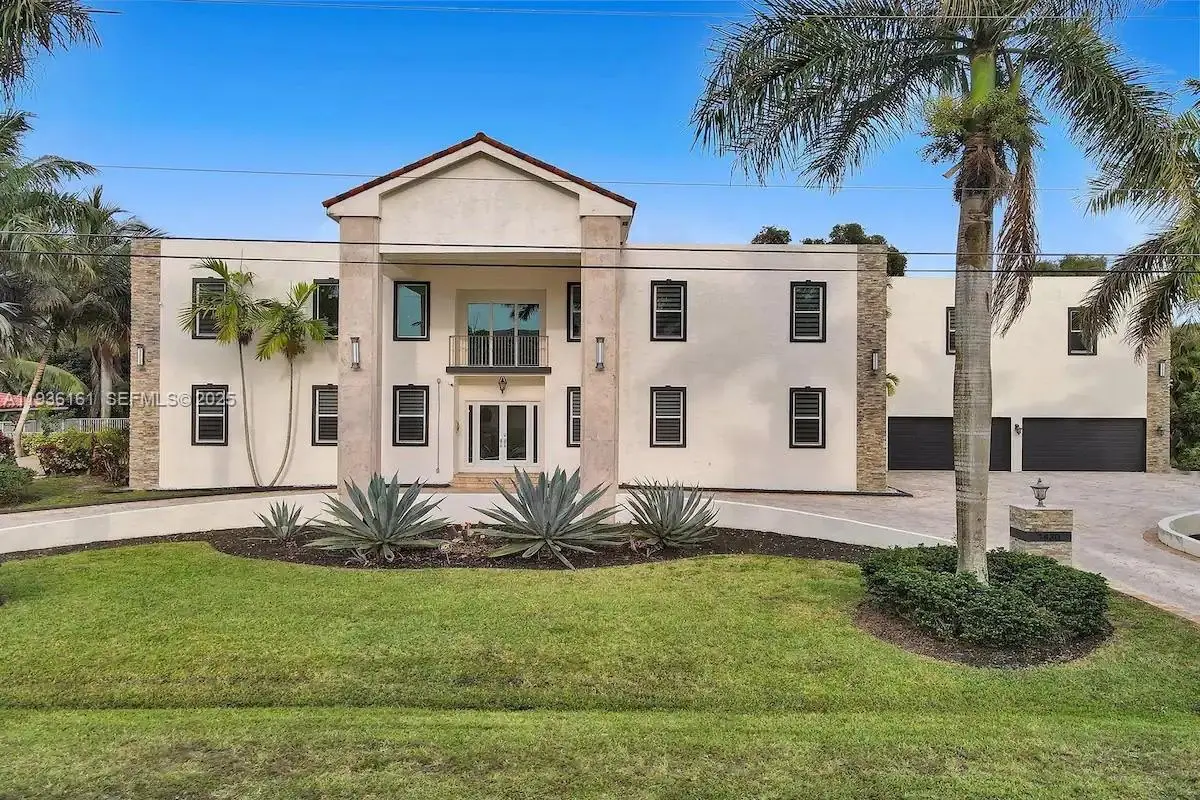 Photo of Listing #A11936161