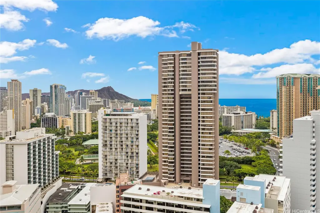 400 Hobron Lane # 3003, Honolulu