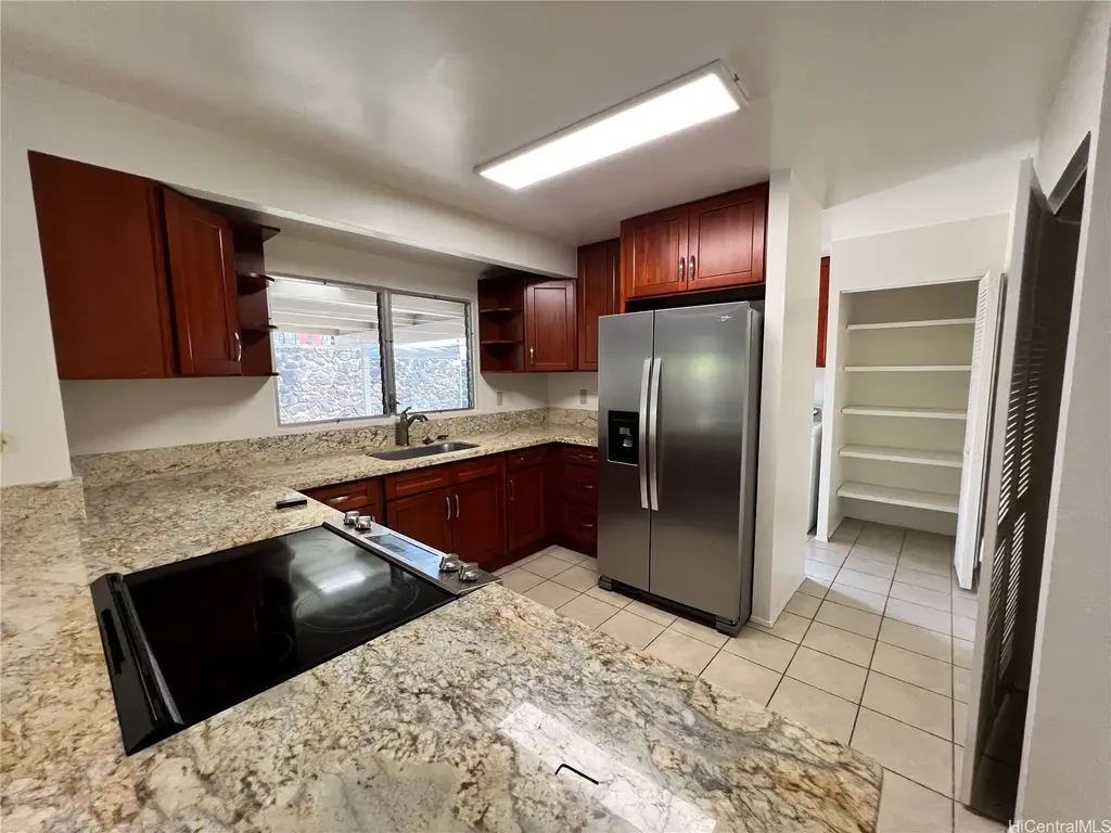 94-258 Keaolani Place, Mililani
