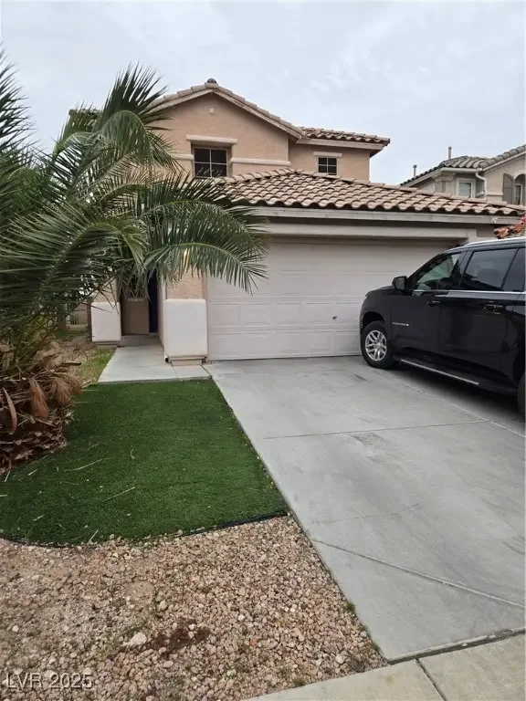 Photo of Listing #2743406