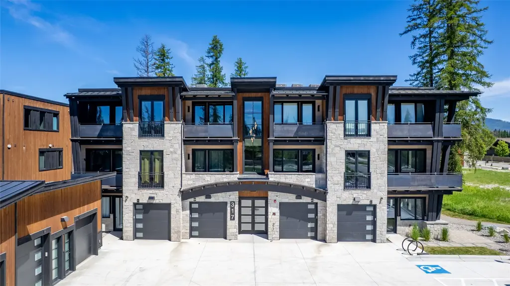 317 Akers Lane C, Whitefish