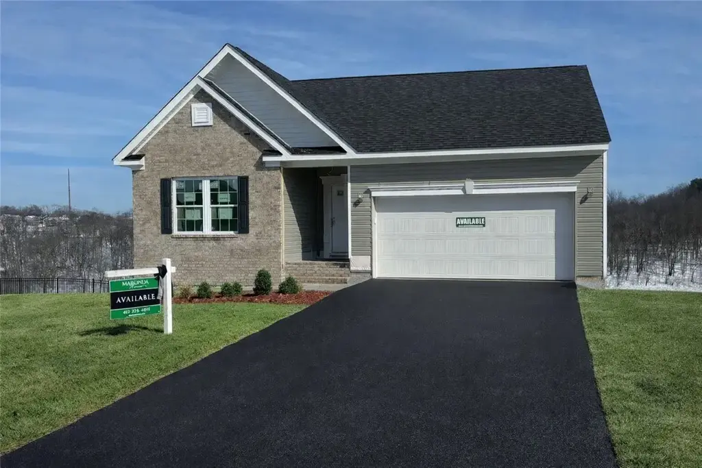203 Lola Court, Robinson