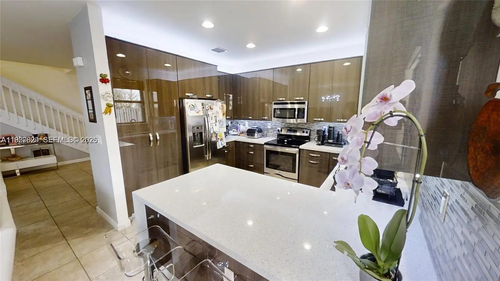 Photo of Listing #A11937629