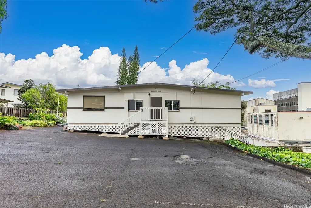 2251 Mahalo Street, Honolulu