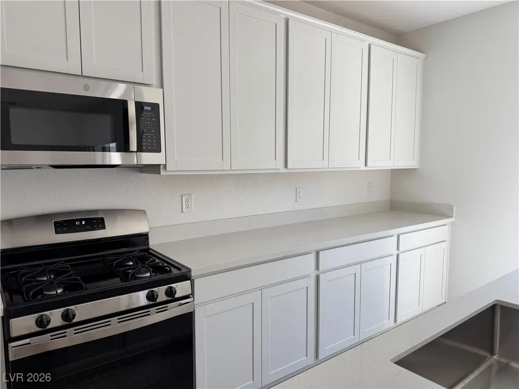 Photo of Listing #2744562