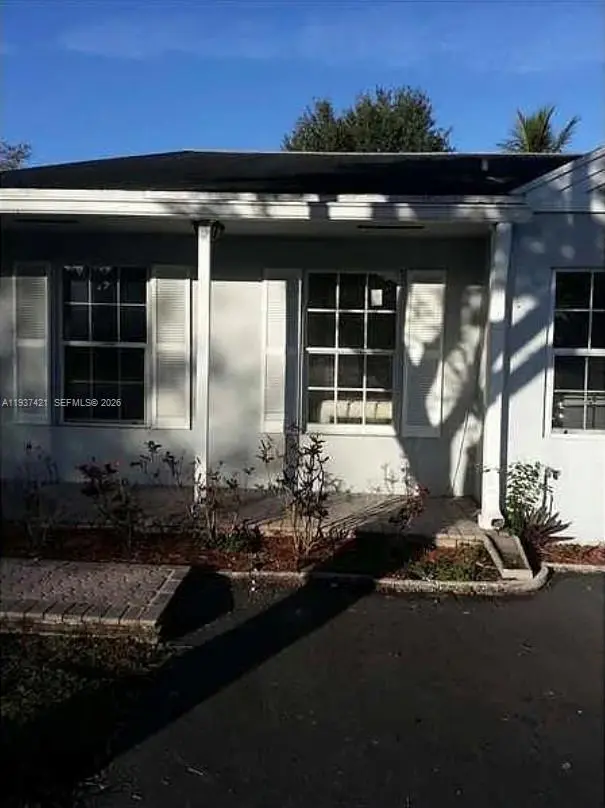 Photo of Listing #A11937421