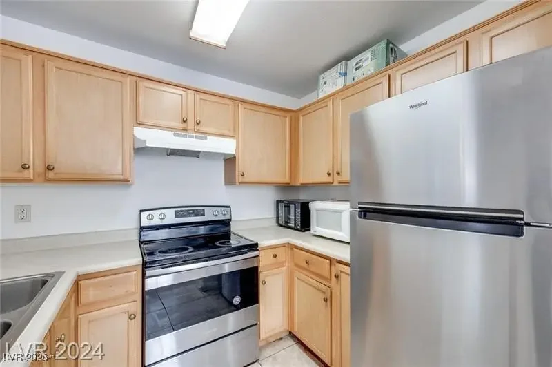 Photo of Listing #2744569