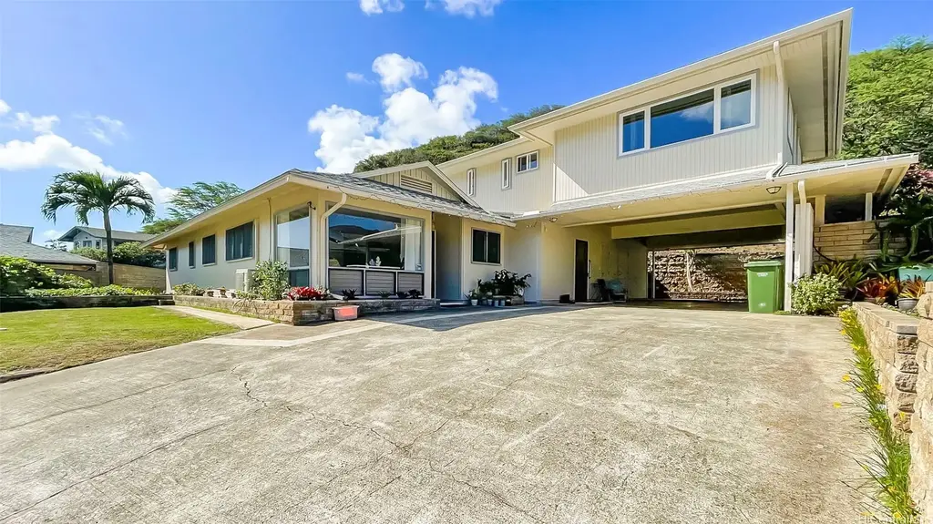 7161 Waioli Place, Honolulu