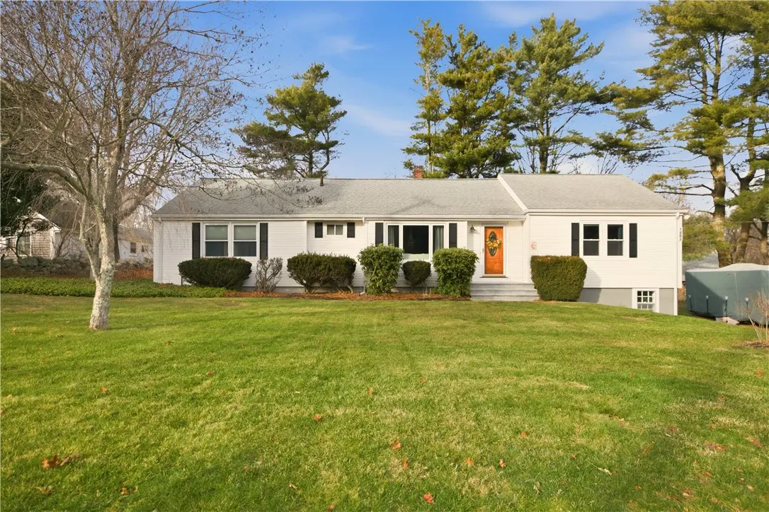 1282 East Rd, Tiverton