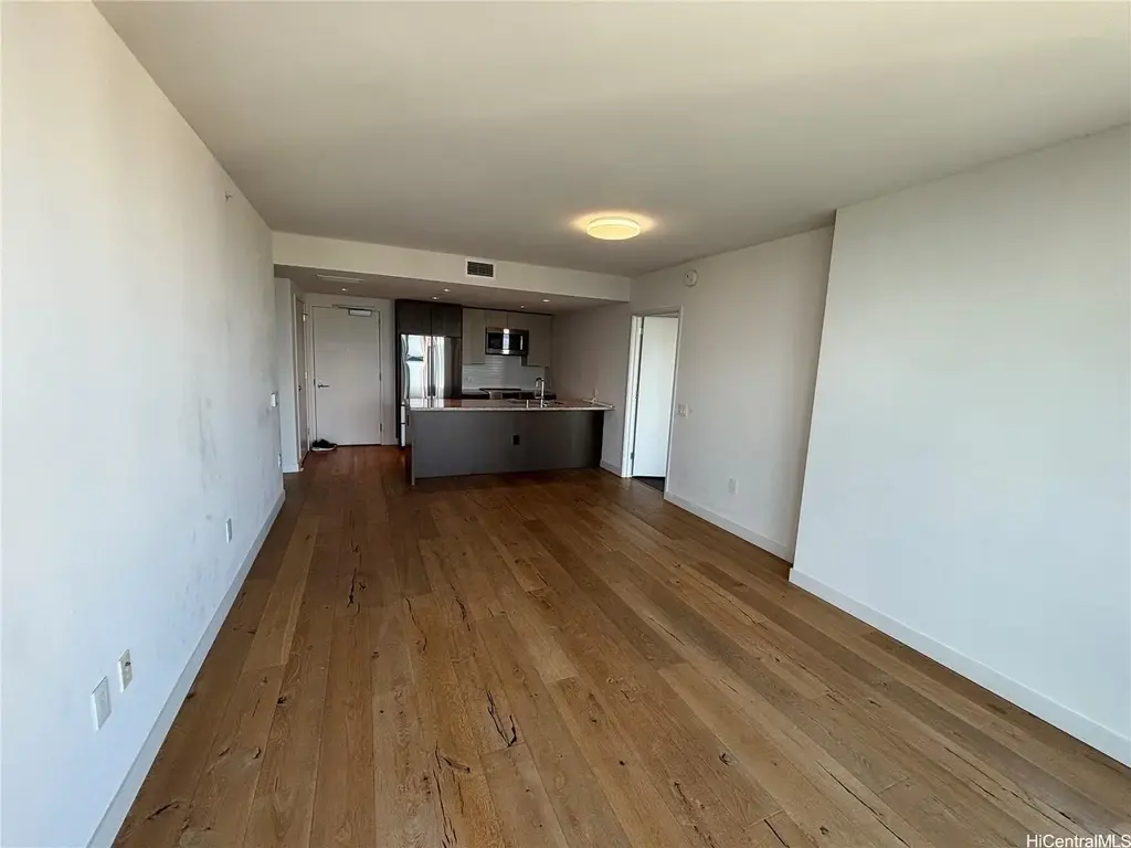 1001 Queen Street # 3204, Honolulu