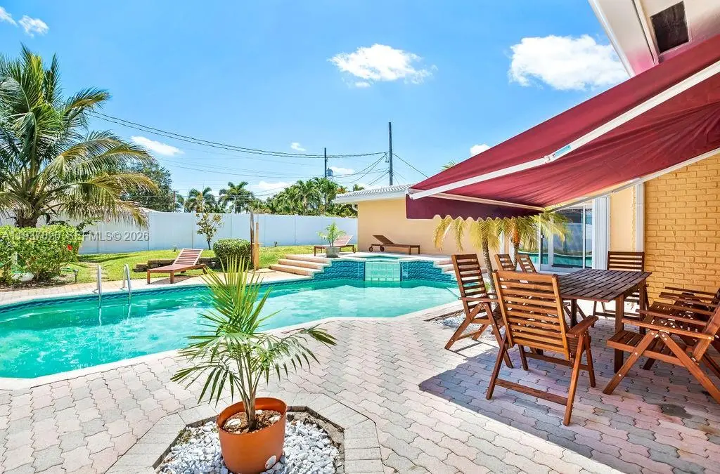 Photo of Listing #A11937826