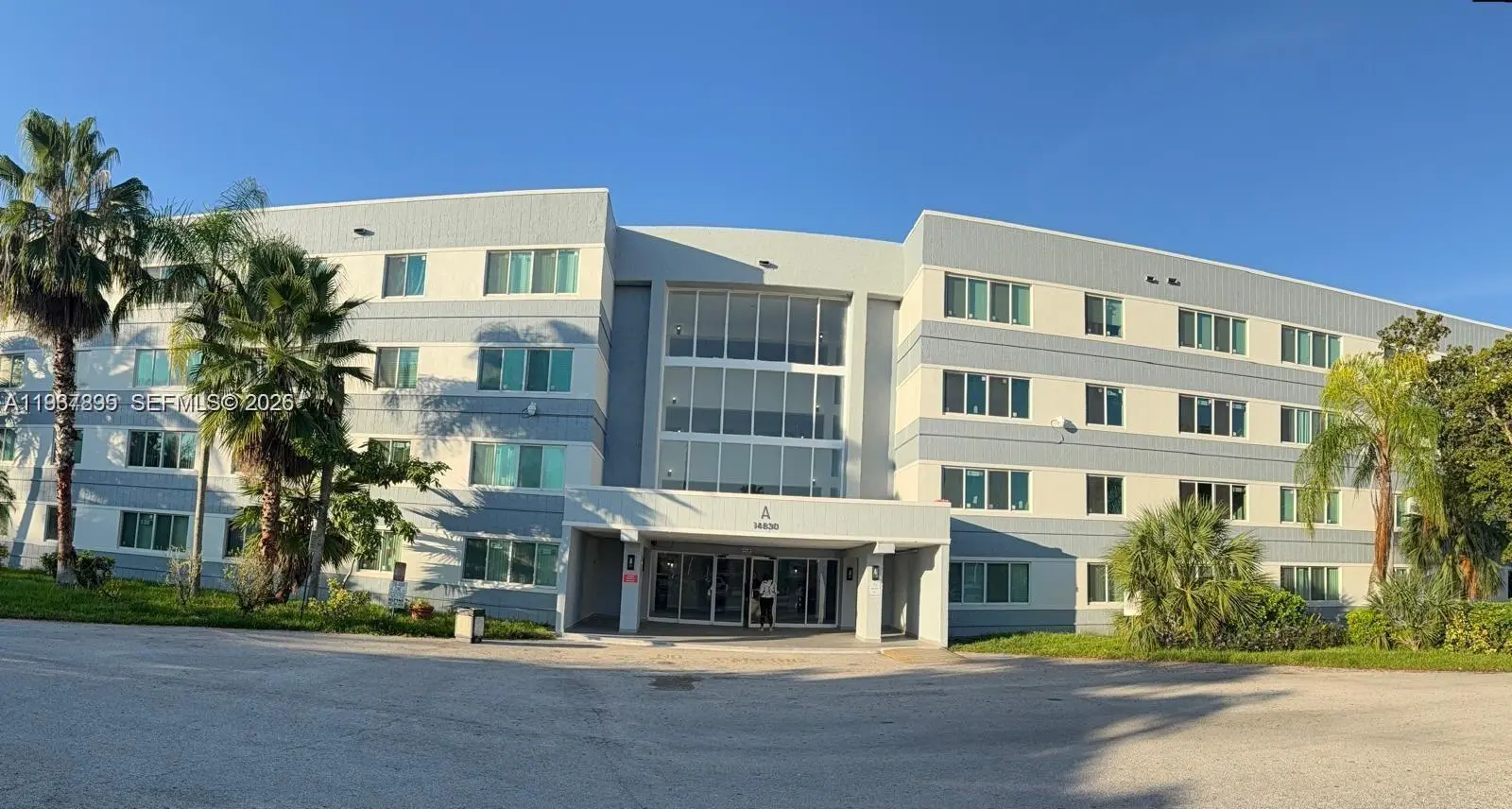 Photo of Listing #A11937895