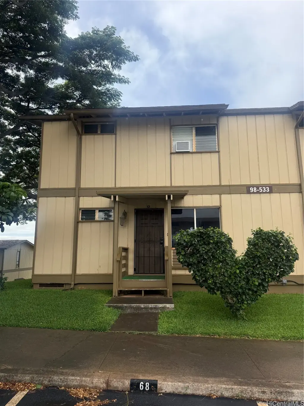 98-533 Kamahao Place # 38, Pearl City
