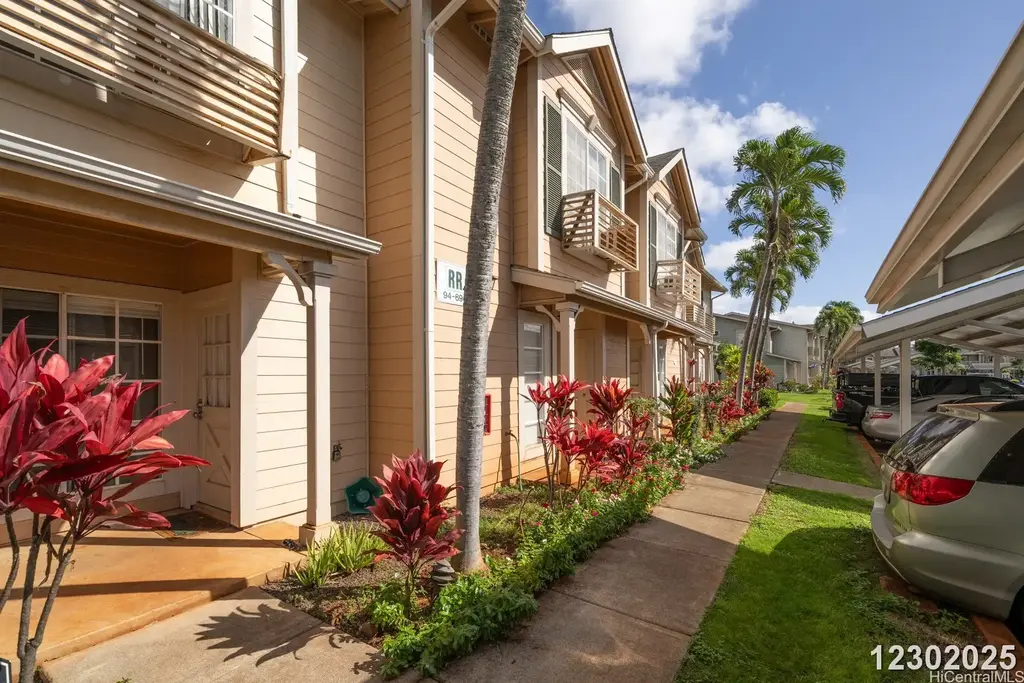 94-696 Lumiauau Street # Rr3, Waipahu