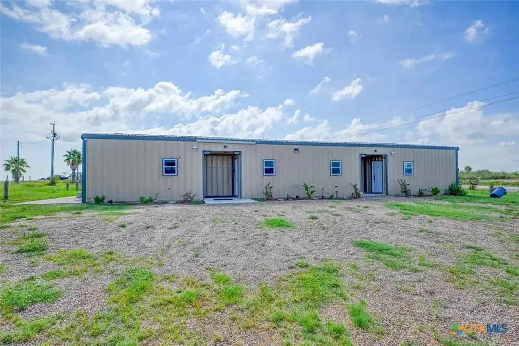 1233 N Ocean Drive, Port Lavaca