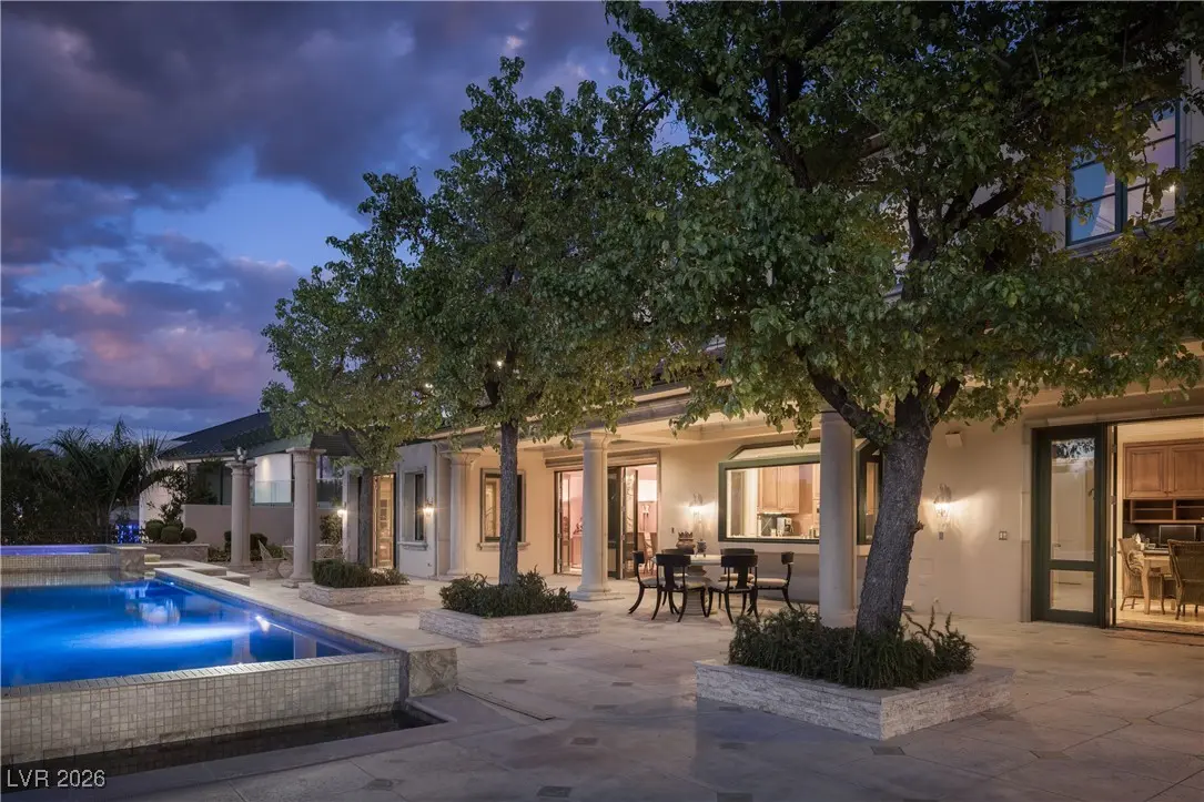 Photo of Listing #2744771