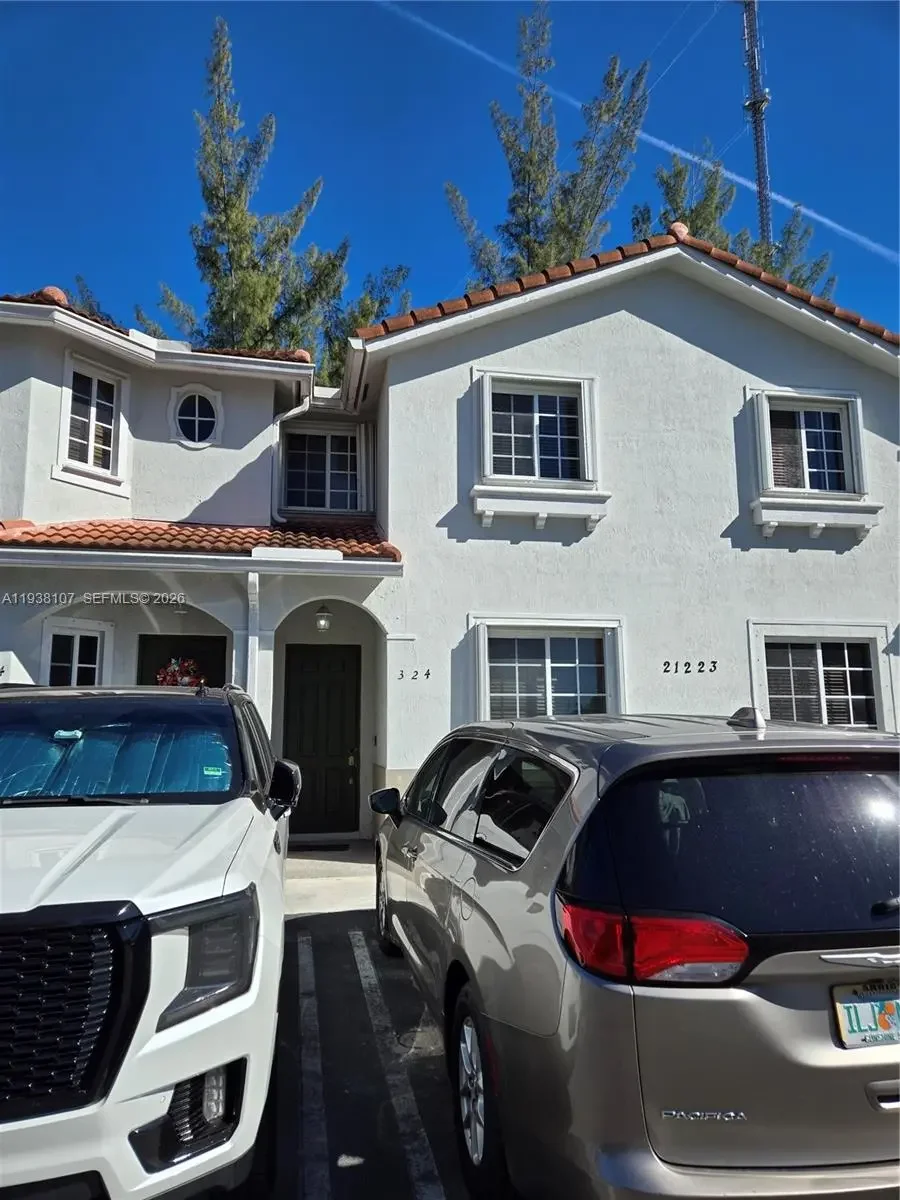 Photo of Listing #A11938107