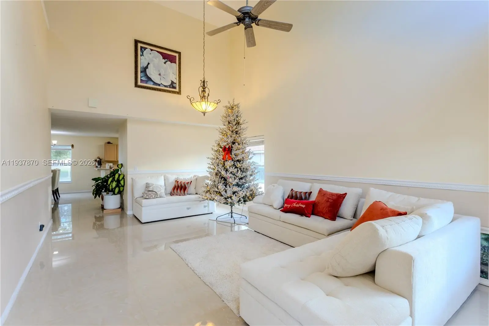 Photo of Listing #A11937870