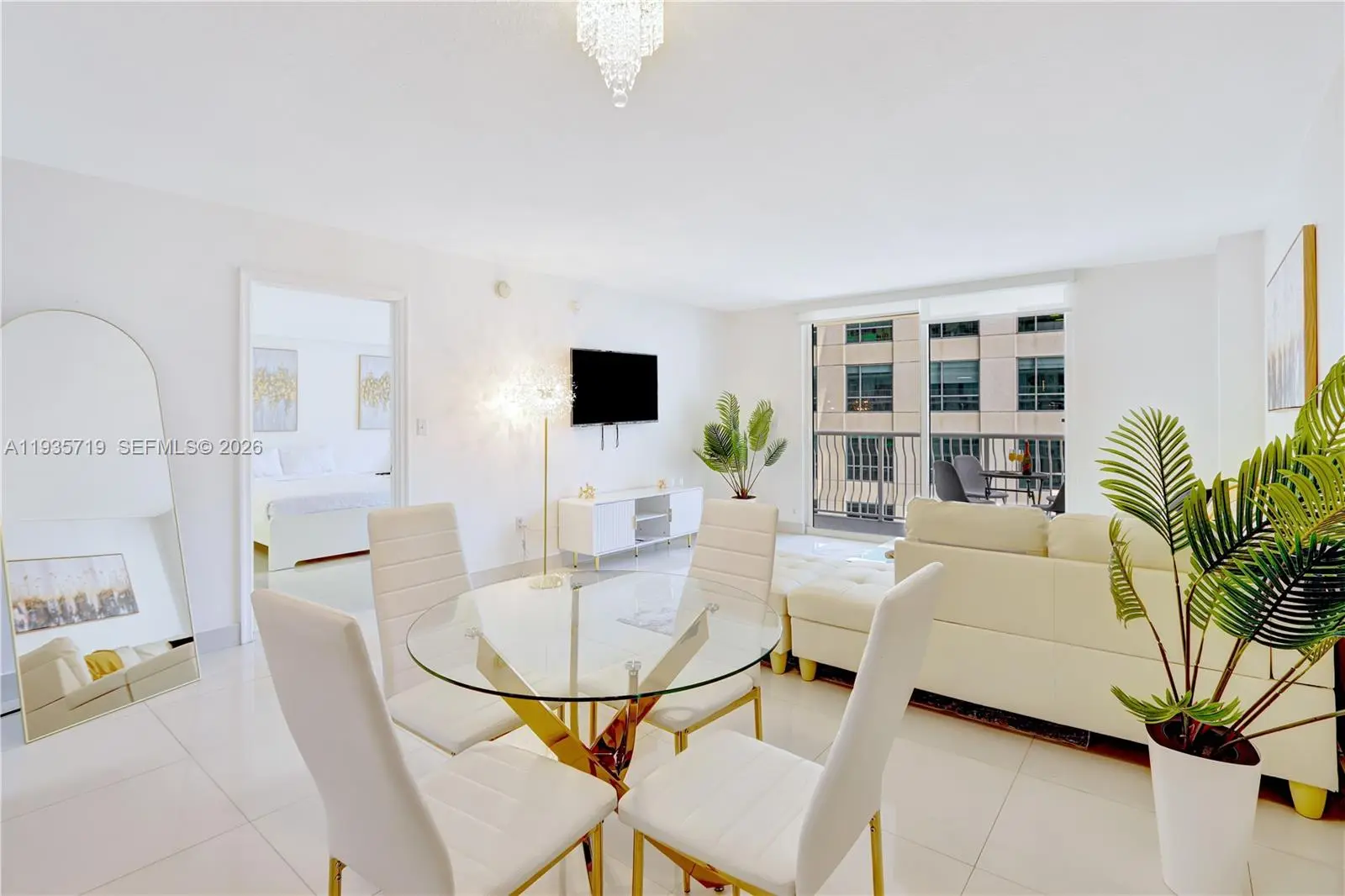 Photo of Listing #A11935719