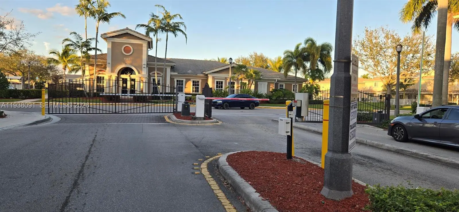 Photo of Listing #A11938091