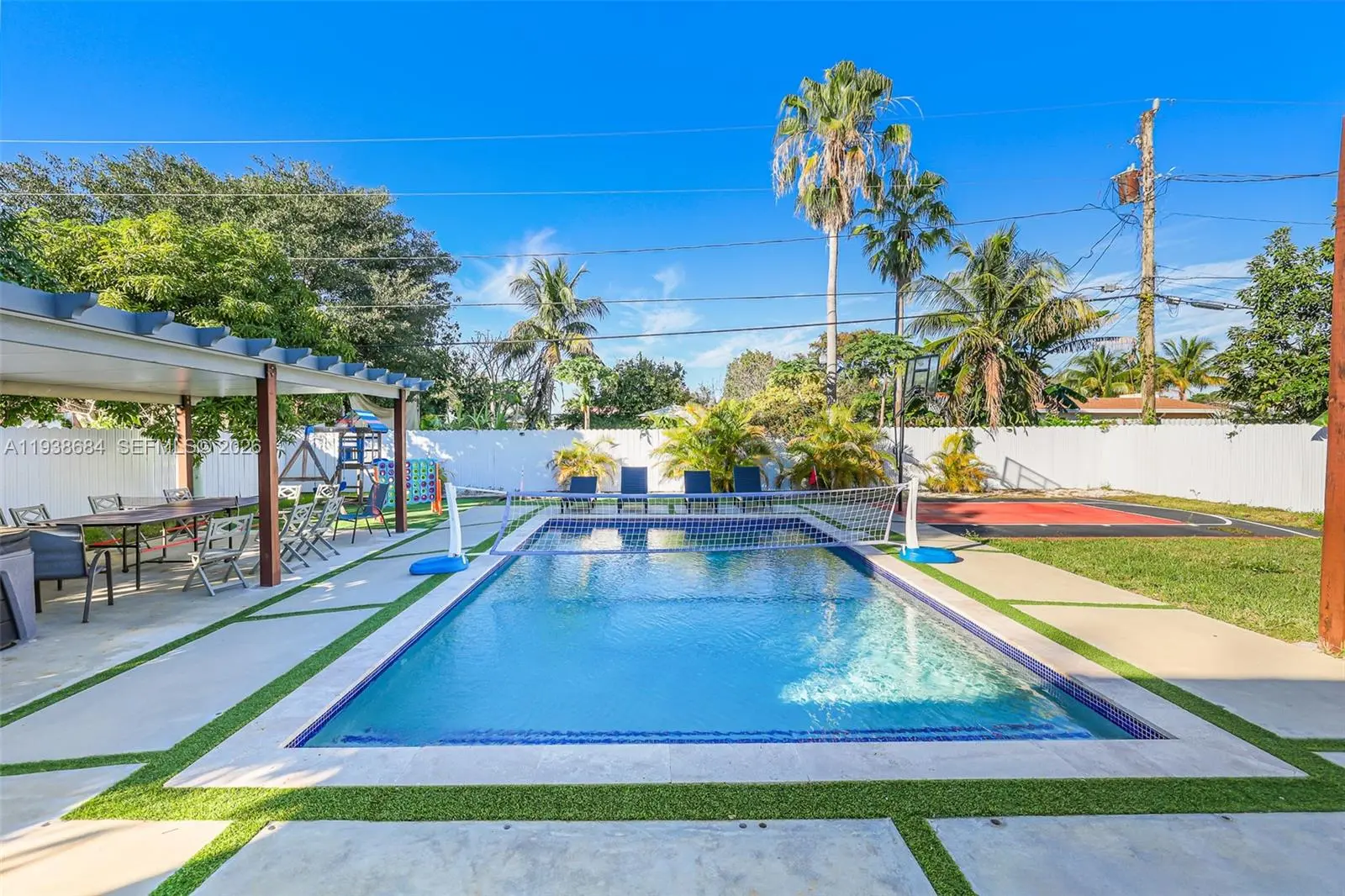 Photo of Listing #A11938684