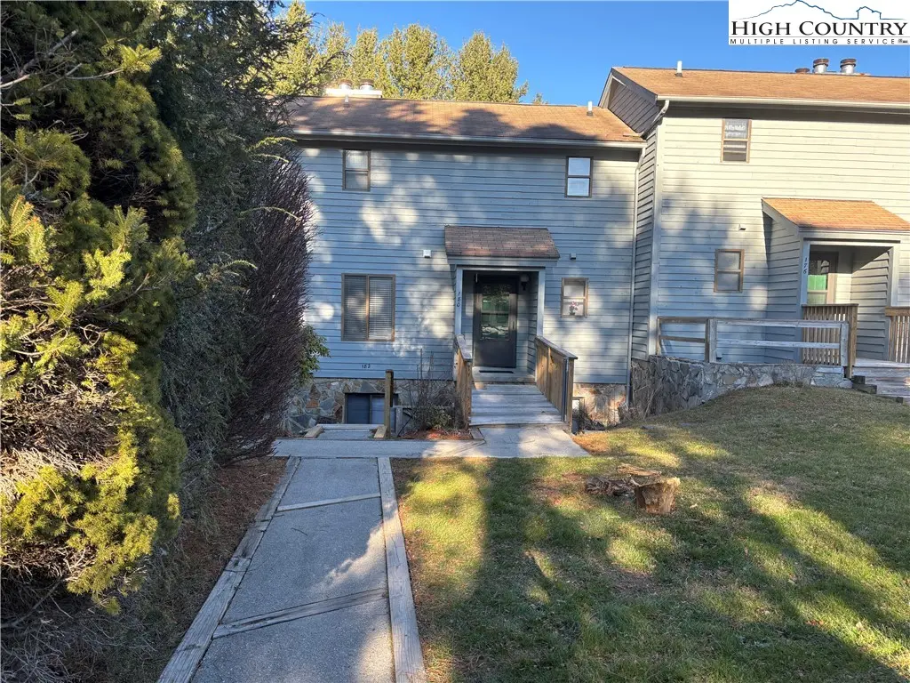 180 Village Drive # 1c4, Boone