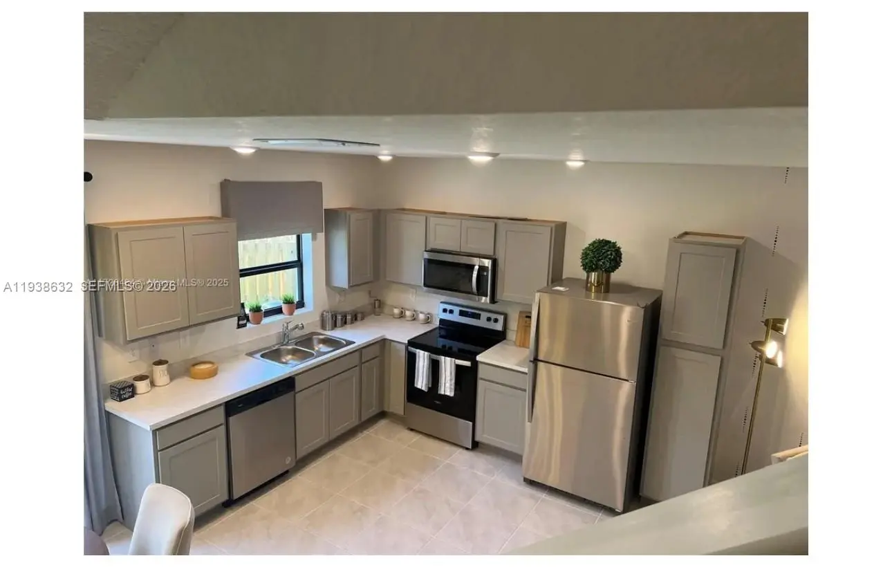 Photo of Listing #A11938632