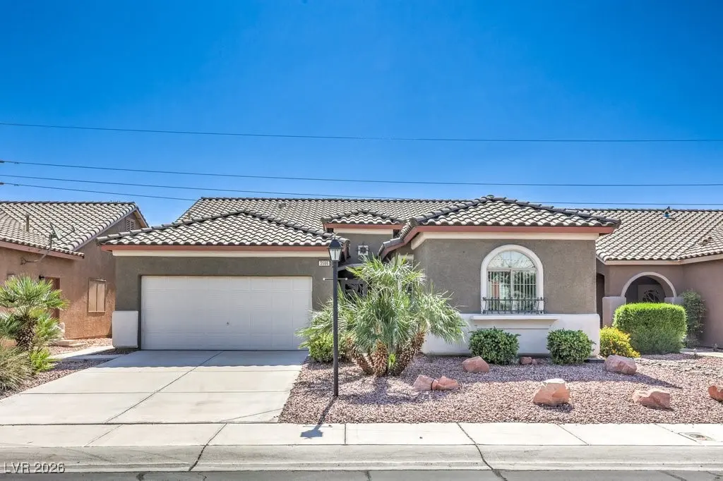 Photo of Listing #2744998