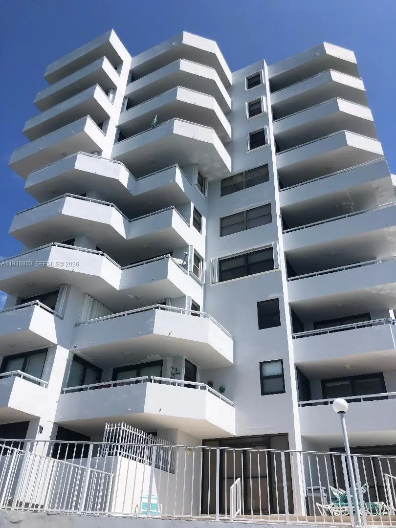 Photo of Listing #A11938803