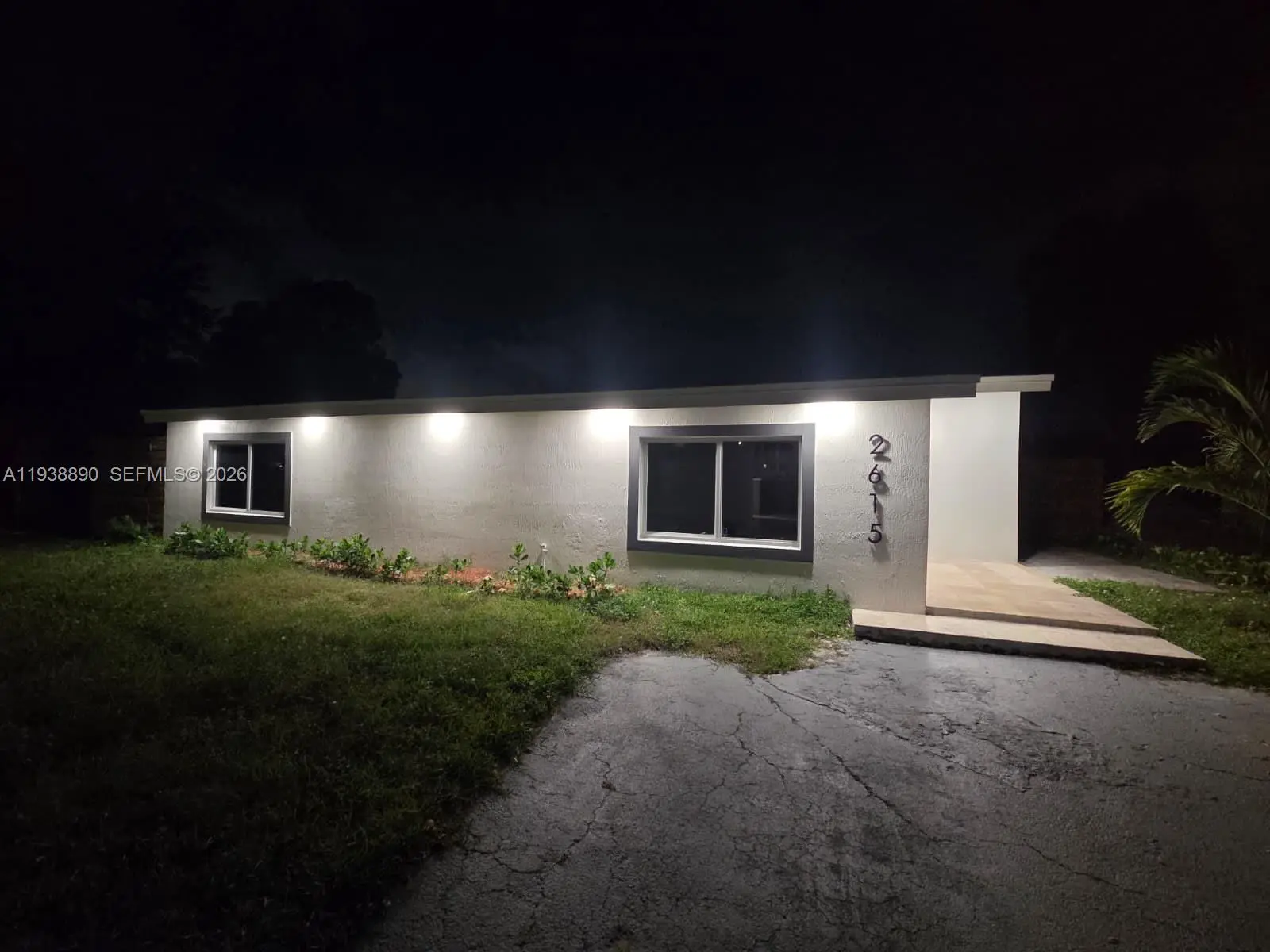 Photo of Listing #A11938890