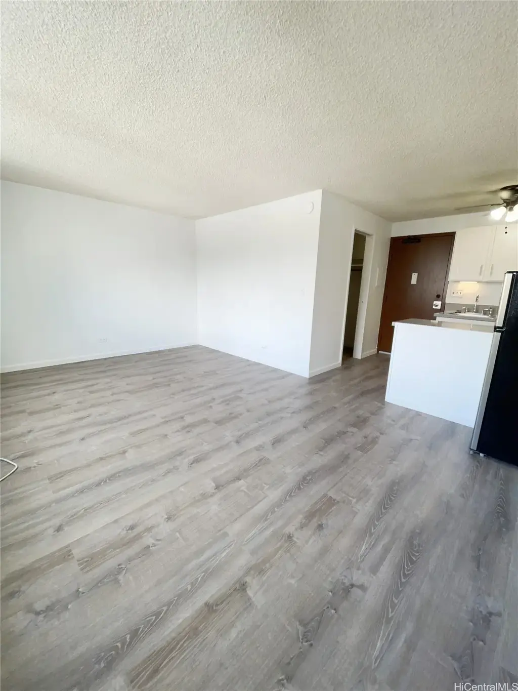 1560 Kanunu Street # 1502, Honolulu
