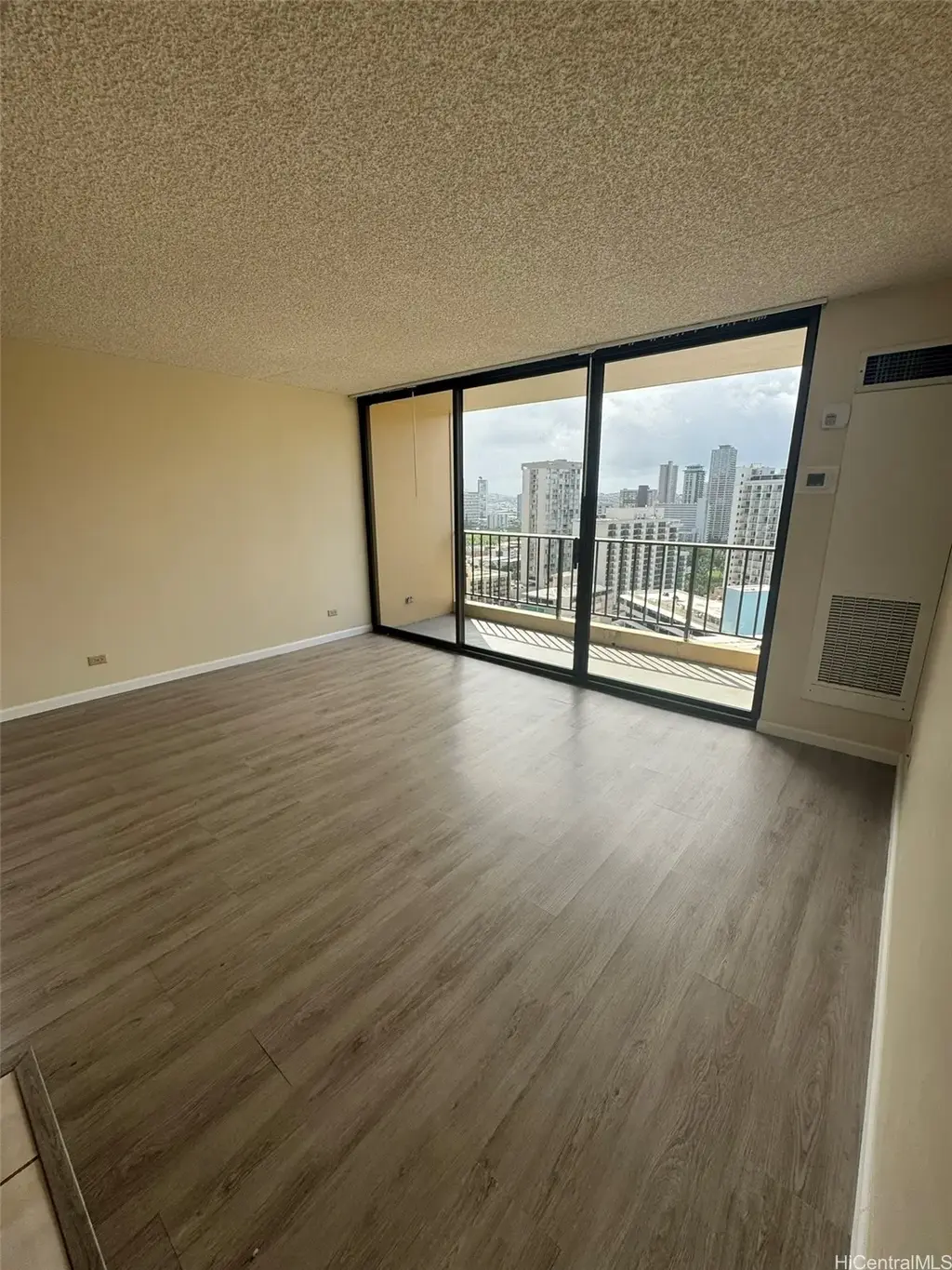 411 Hobron Lane # 2303, Honolulu