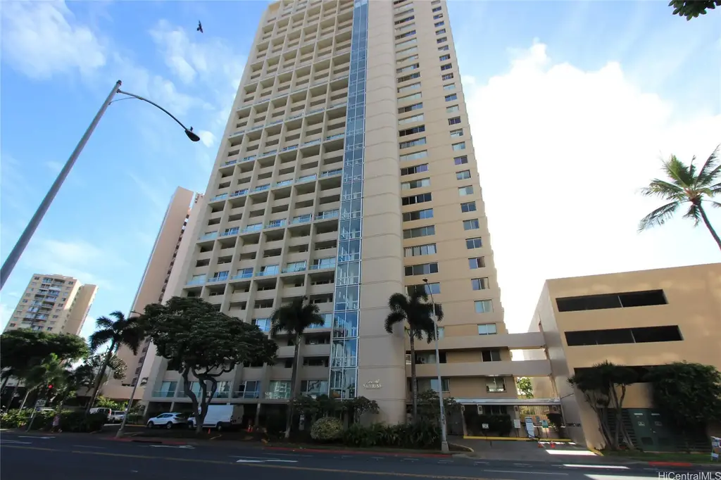 555 University Avenue # 2502, Honolulu