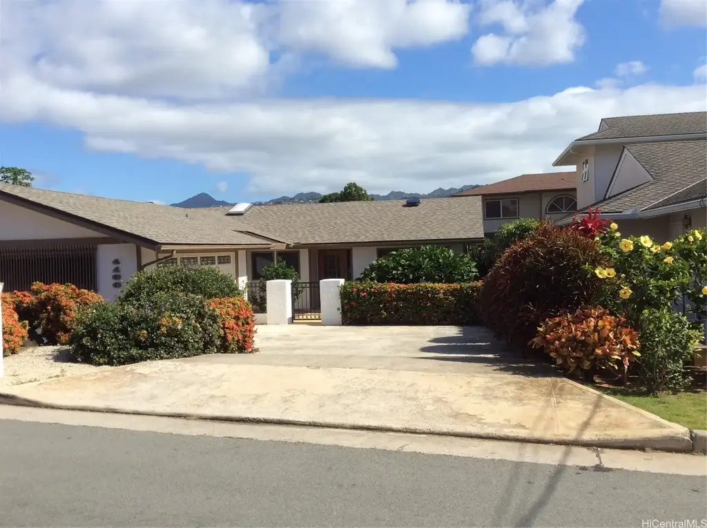 4180 Huanui Street, Honolulu