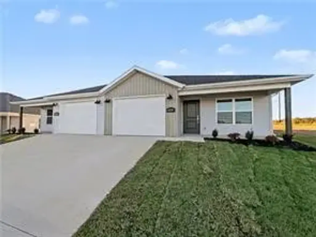 315 Nw 65th Avenue, Bentonville