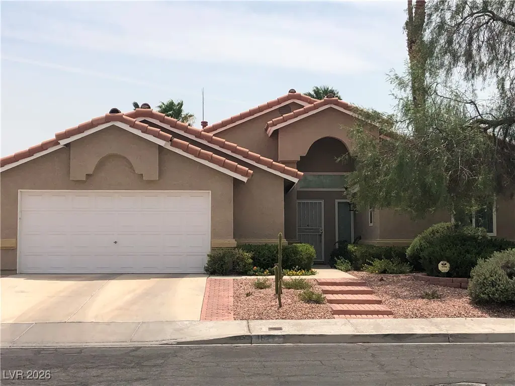 Photo of Listing #2745324