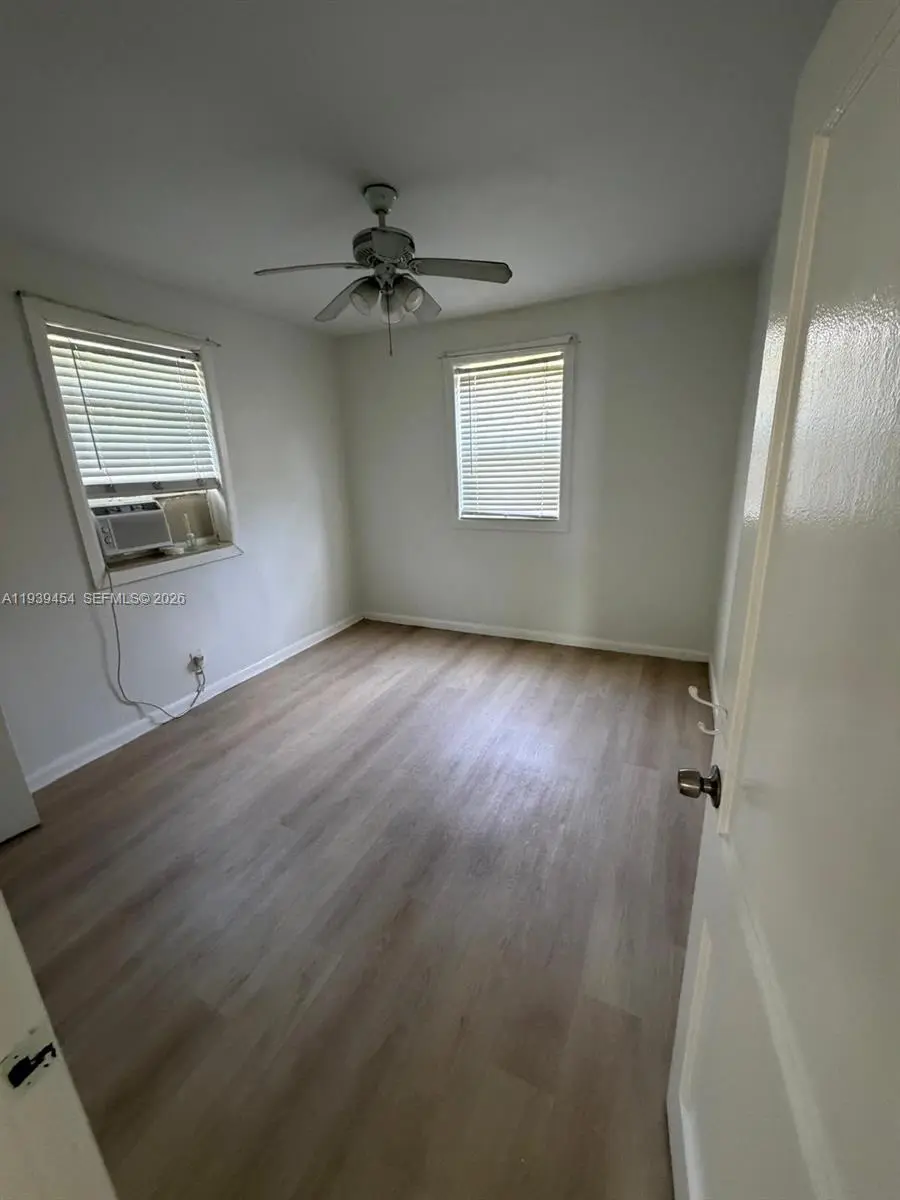 Photo of Listing #A11939454