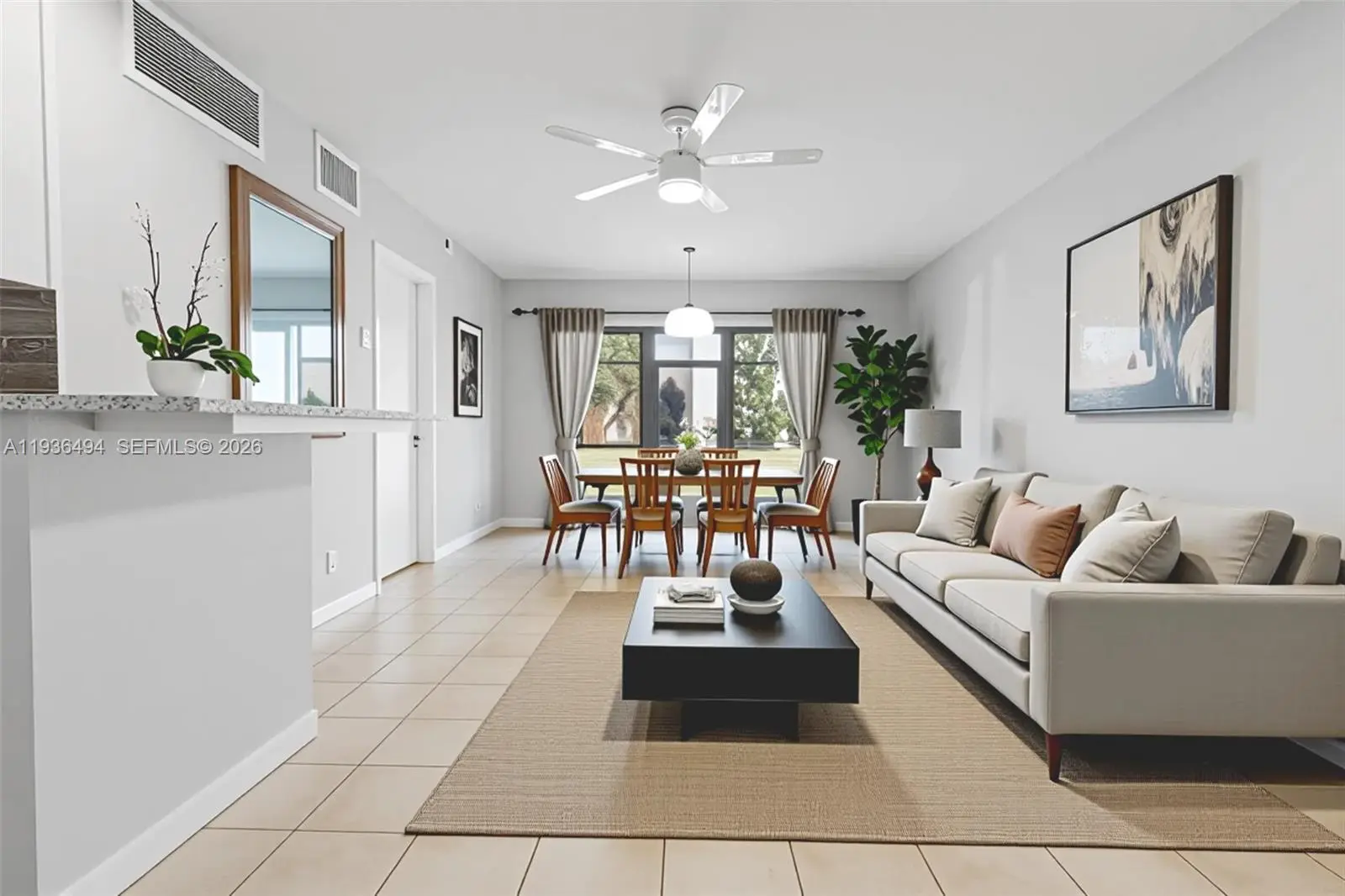 Photo of Listing #A11936494