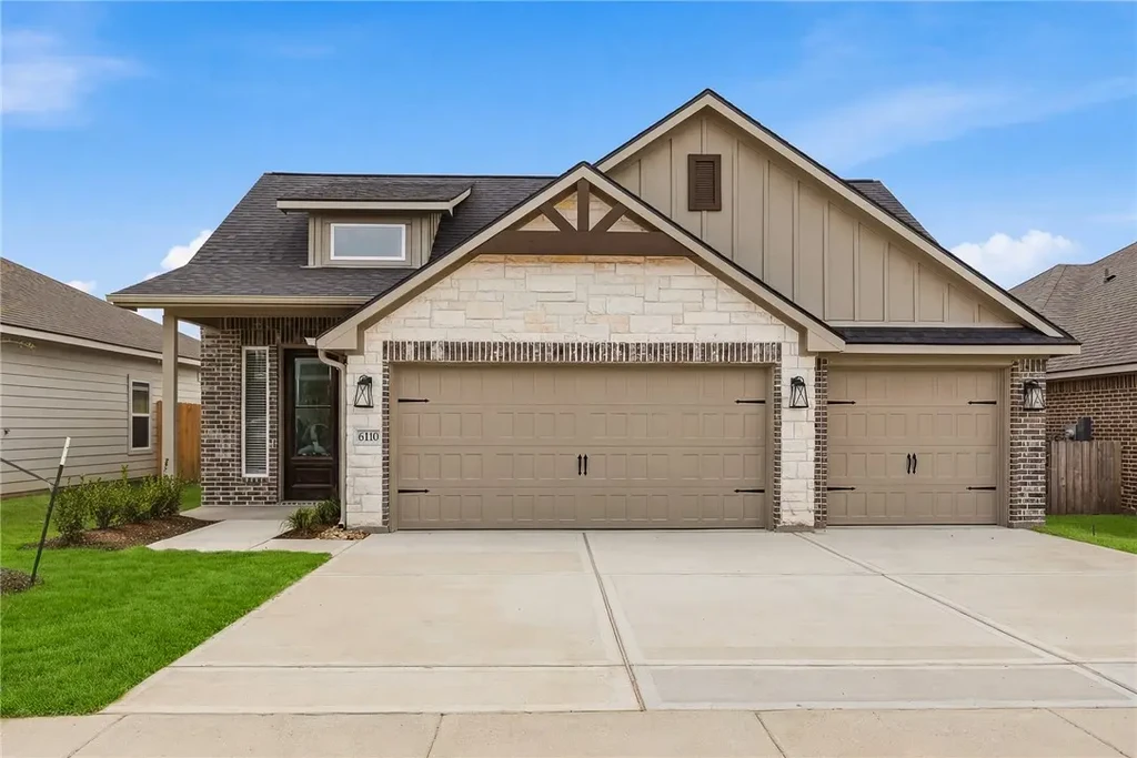 6110 Pocono Drive, College Station