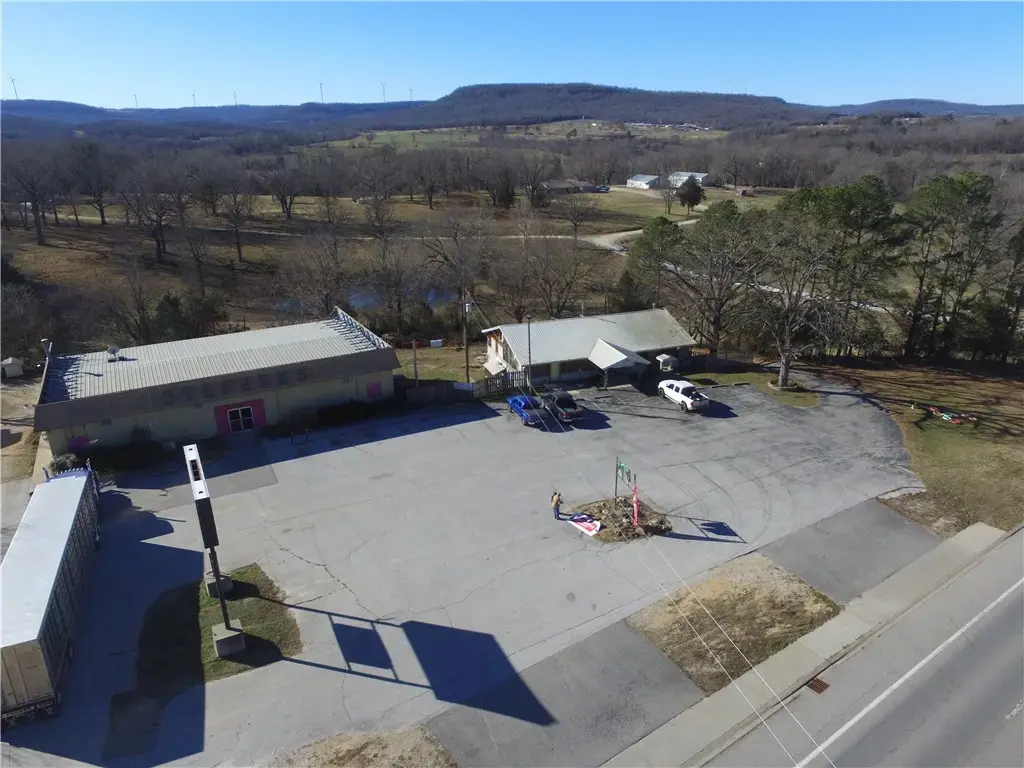 11487 Highway 62, Green Forest