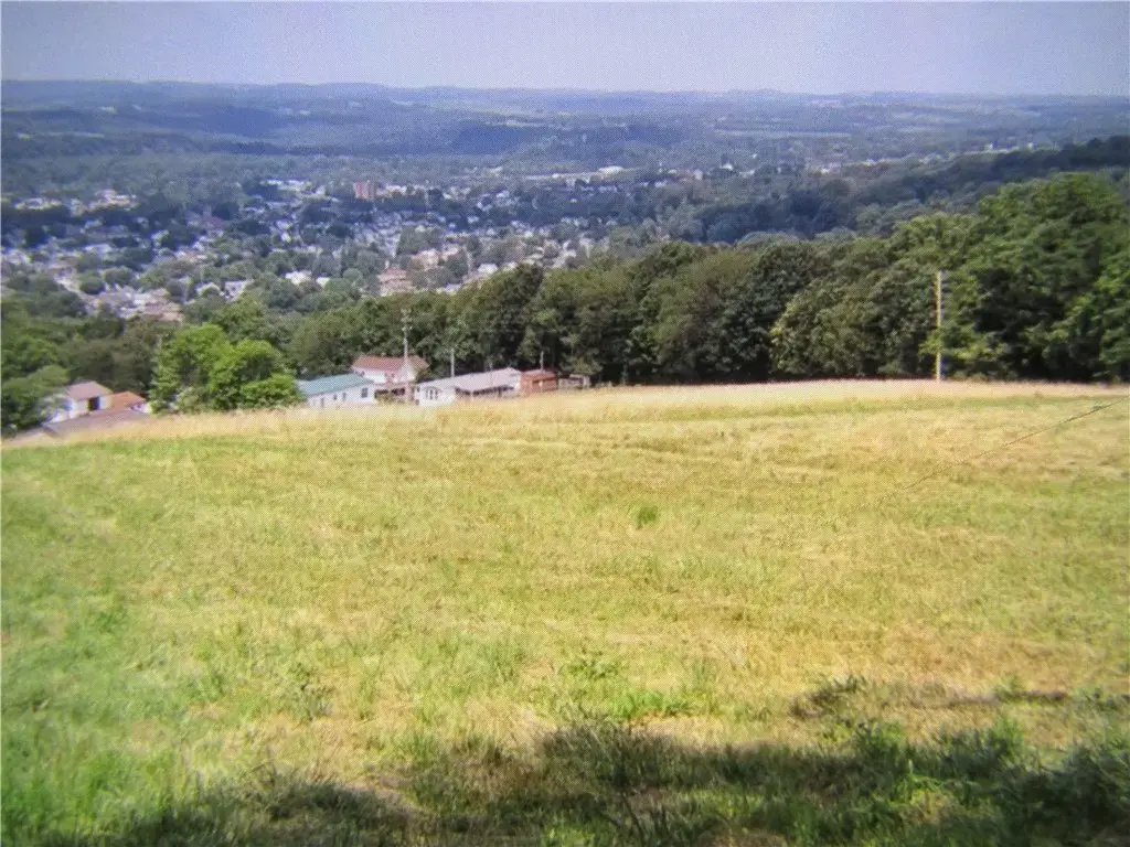 Clay Road, South Connellsville