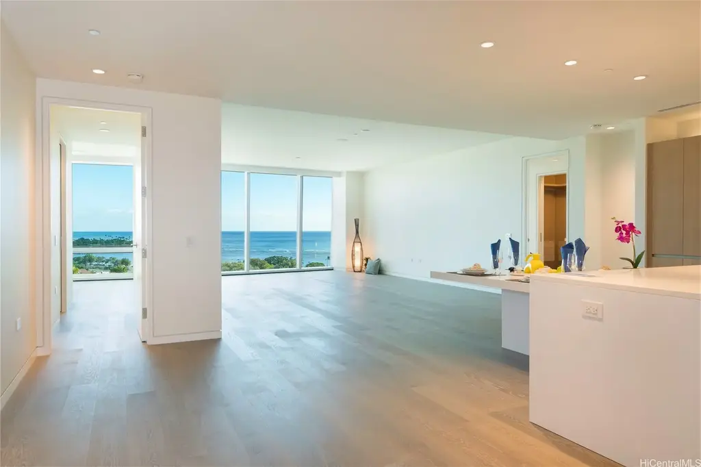 1118 Ala Moana Boulevard # 1102, Honolulu