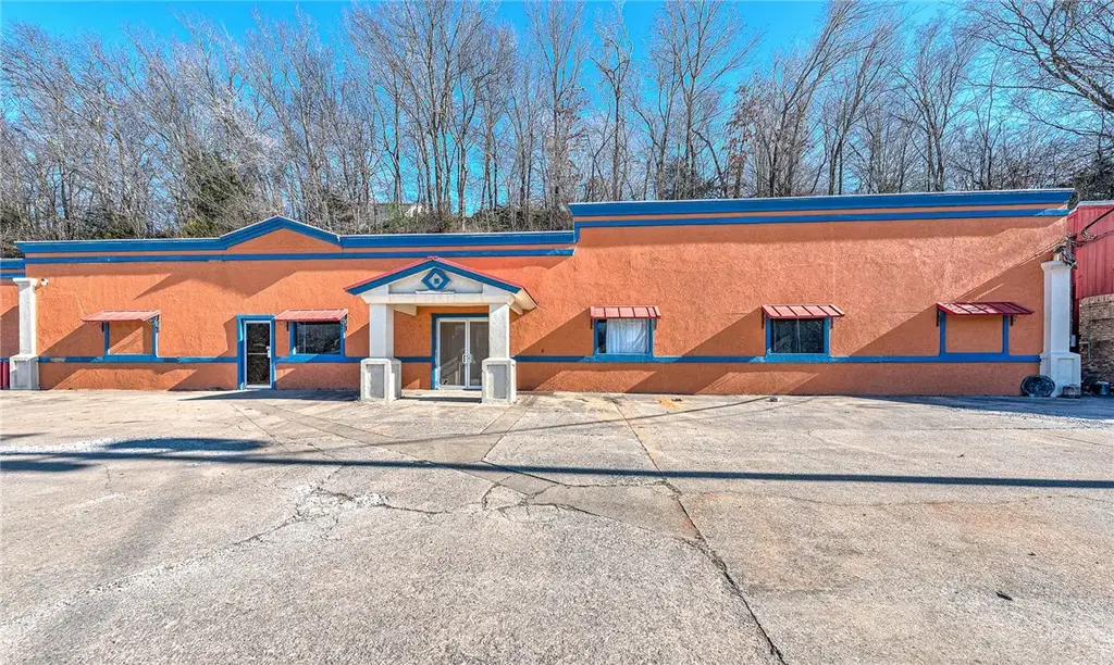 444/442 N Parrott Drive, Huntsville