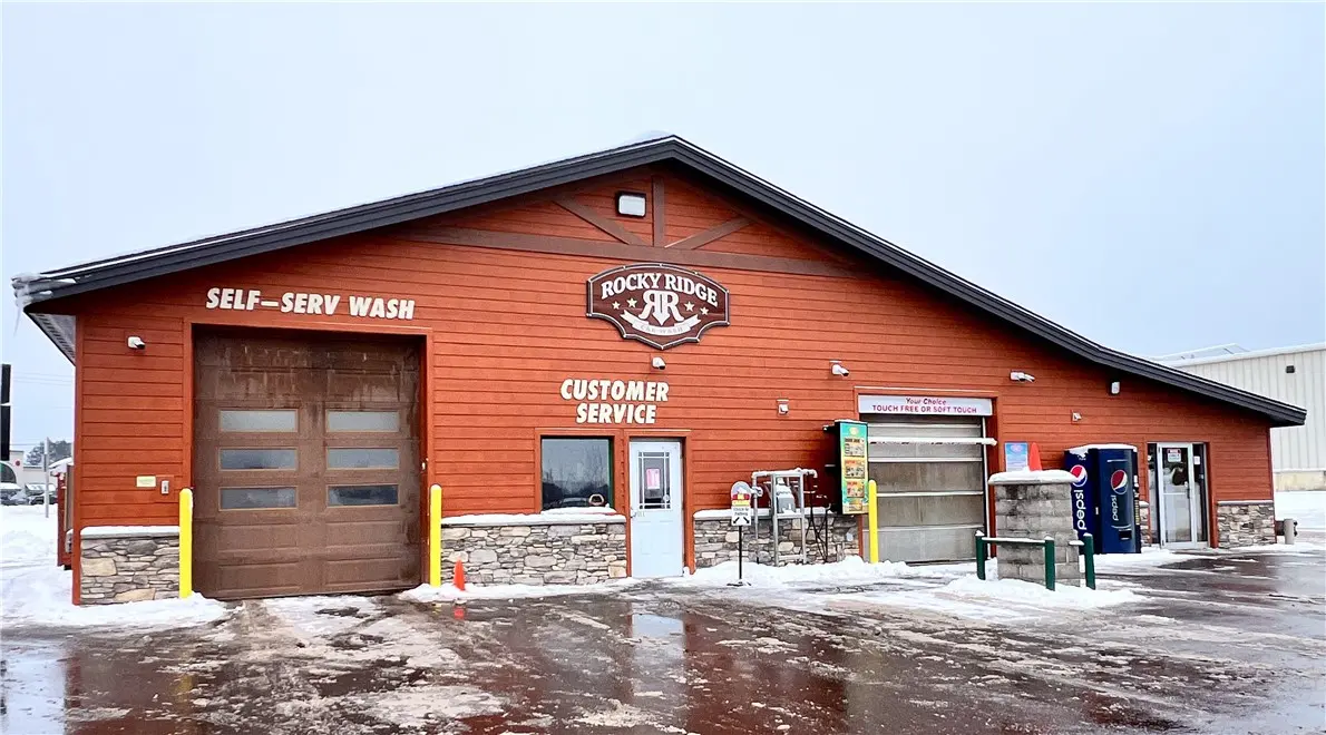 701 S River Street, Spooner