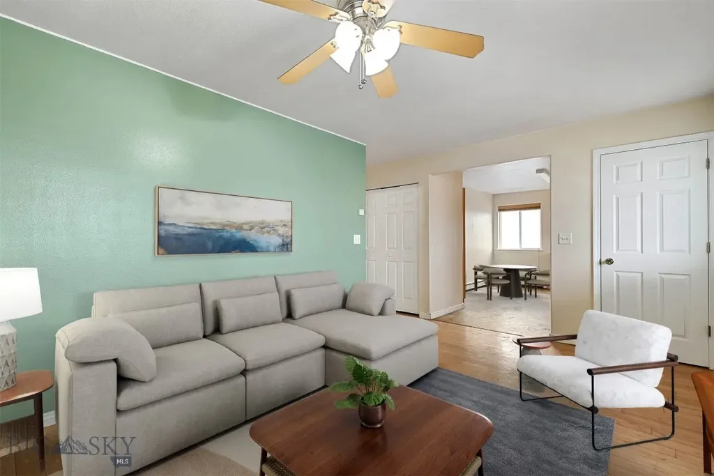 208 Show Place B, Belgrade