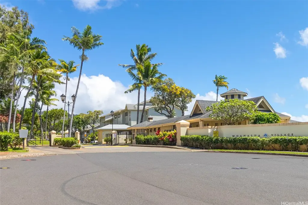 (unit ##11b) 1337 Moanalualani Way, Honolulu