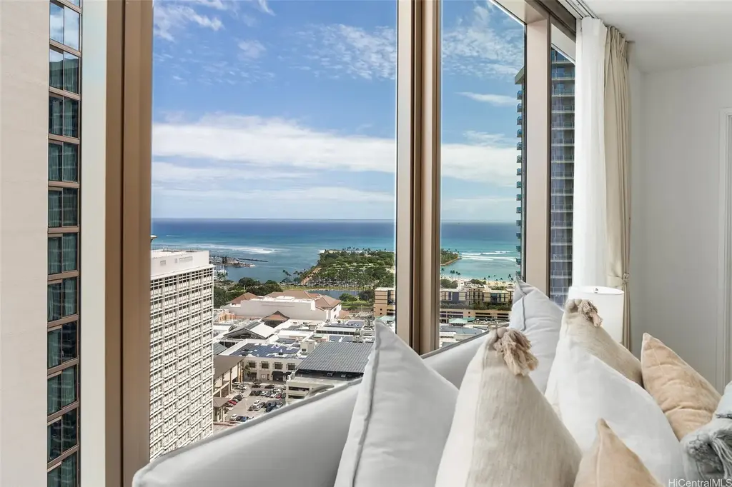 (unit #3309) 1388 Kapiolani Boulevard, Honolulu